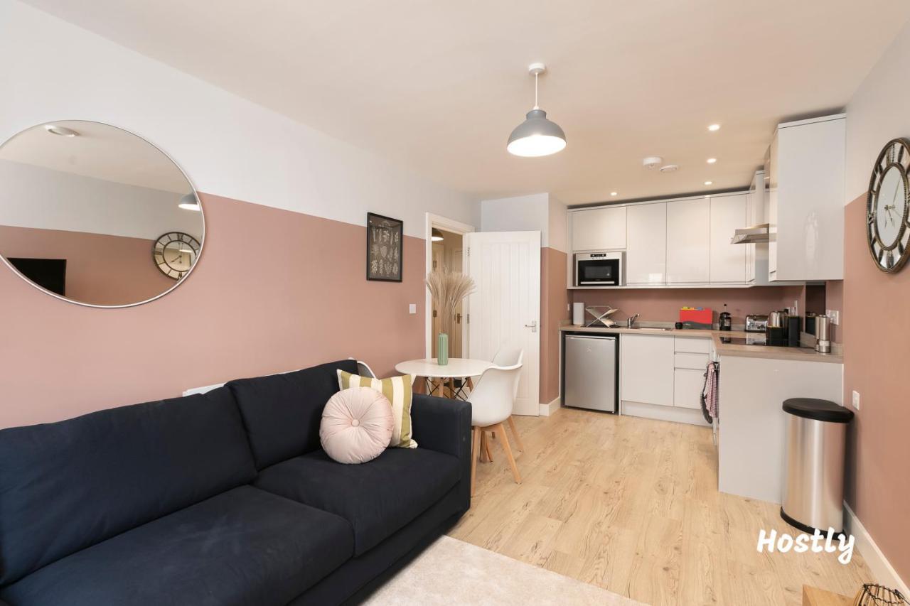 Wesley Gate Apartments - By Hostly Reading Esterno foto